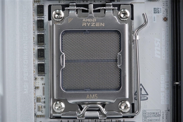 on9star登錄:ITX小巧强悍!微星MPG B850I EDGE TI WIFI图赏