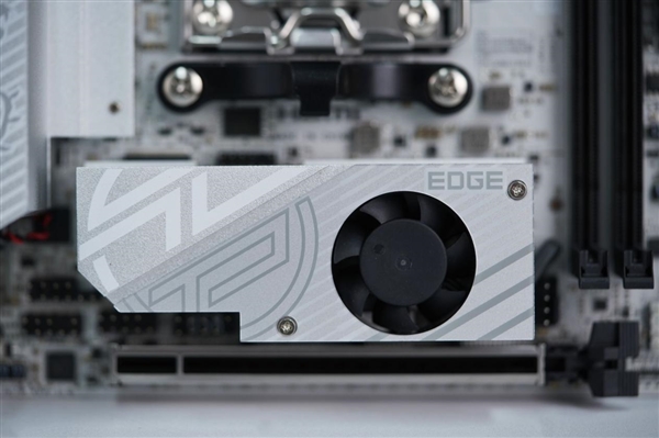 on9star登錄:ITX小巧强悍!微星MPG B850I EDGE TI WIFI图赏