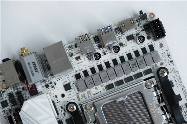 on9star登錄:ITX小巧强悍!微星MPG B850I EDGE TI WIFI图赏