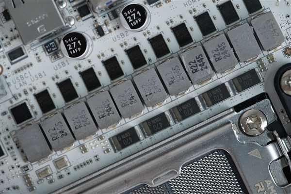 on9star登錄:ITX小巧强悍!微星MPG B850I EDGE TI WIFI图赏