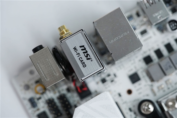 on9star登錄:ITX小巧强悍!微星MPG B850I EDGE TI WIFI图赏