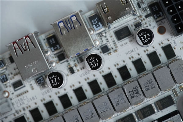 on9star登錄:ITX小巧强悍!微星MPG B850I EDGE TI WIFI图赏